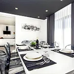 Villa With Private Pool Near *
