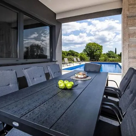 Villa With Private Pool Near