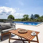 Villa With Private Pool Near *