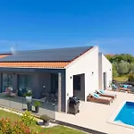 With Private Pool Near Rovigno
