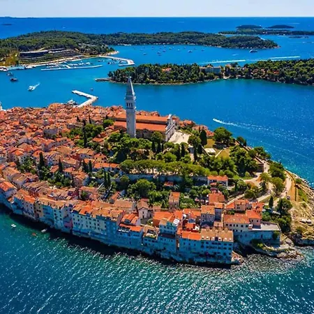 Villa With Private Pool Near Rovinj